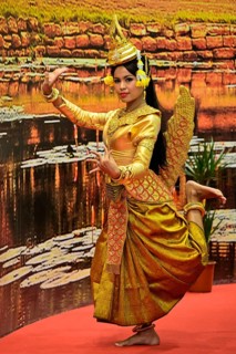 Mermaid Sovann Macha during the traditional Cambodian dance of the golden mermaid