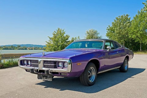 Vintage Dodge Charger SE