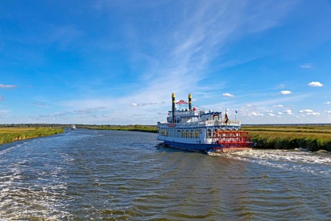 Paddle steamer River Star on the Prerower Strom