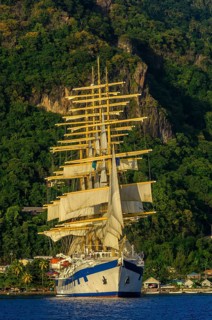 Sailing ship or tall ship