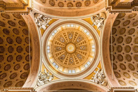 Crossing with dome