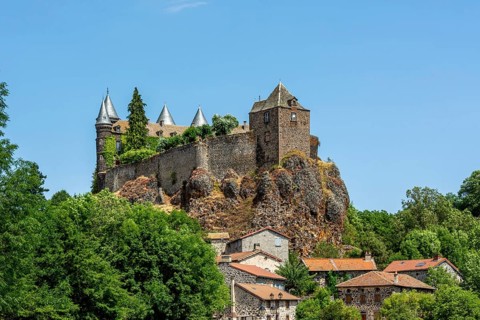 Sailhant castle