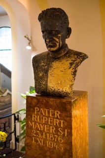 Monument to Father Rupert Mayer in the lower church of the Burgersaalkirche church