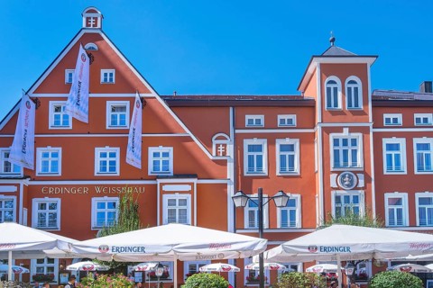 Facade of the Hotel Erdinger-Weissbrau at Schrannen square