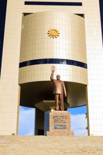 Independence Memorial Museum with statue of founding father Dr. Sam Nujoma