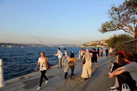 Ramblers on the waterfront