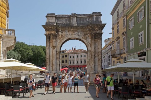 Arch of the Sergii