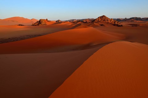 Evening twilight over the sand dunes of Tin Merzouga
