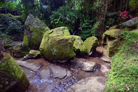 Huge basalt boulders at Goa Gaja Elephant Temple
