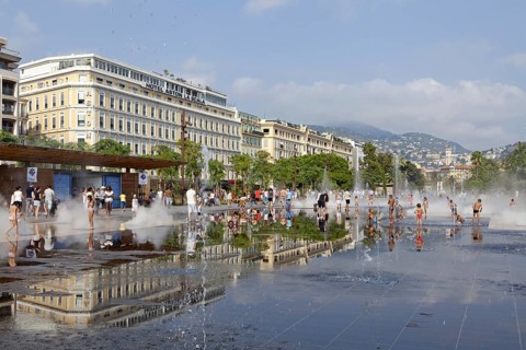Water fountains