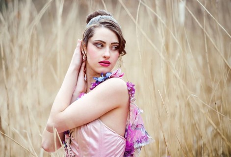 Ballerina amongst reeds