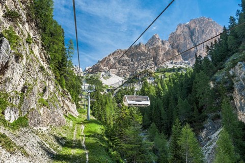 Chairlift from Rio Gere in Val Begontina to the Rifugio Son Forca