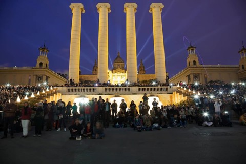 People in front of the National Art Museum of Catalonia