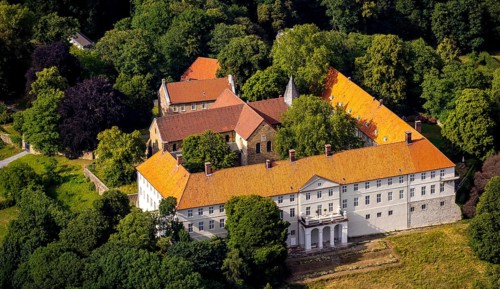 Aerial view of Cappenberg Castle