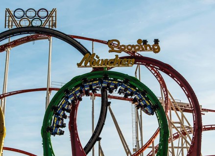 Olympia Looping fun ride with 5 loopings