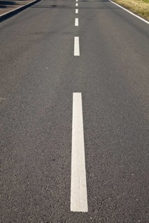 Centre strip on a straight road