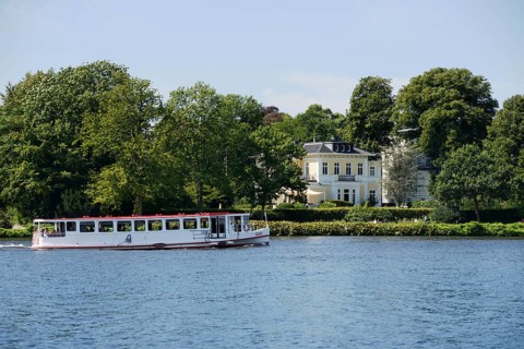 Alster river steamer on the Aussenalster or Outer Alster Lake