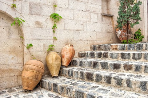 Jars decorating stairs
