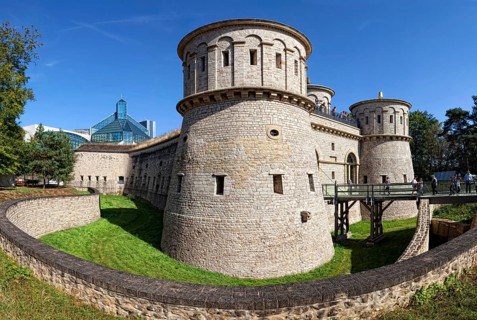 Historic Fort Thuengen or Draei Eechelen and the museum building of Musee d'Art Moderne Grand-Duc Jean