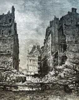 Houses destroyed by the Paris Commune or La Commune de Paris