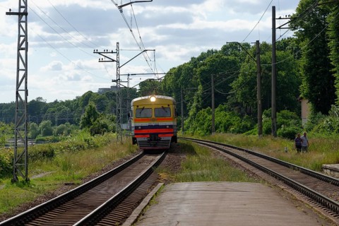 Approaching train