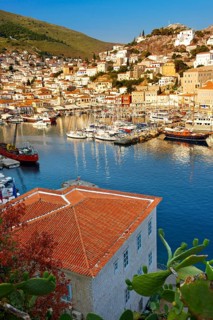 The historic port of Hydra