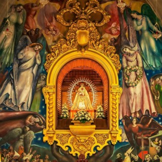 Marian image in the sanctuary