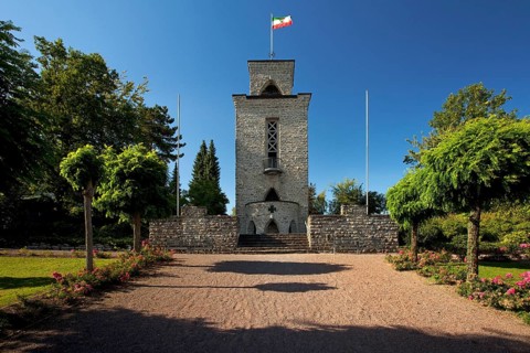 Memorial tower