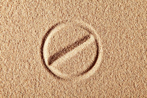 Circle with a diagonal line