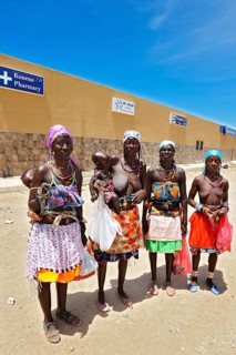 Nama women with children