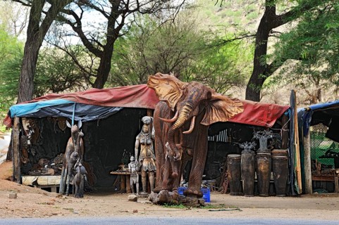 Market of the carvers