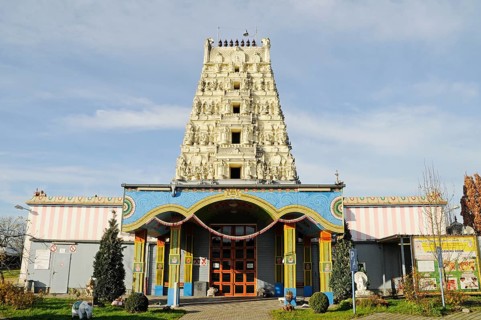 Sri Kamadchi Ampal