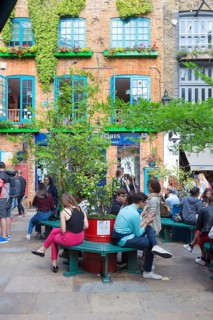 Neal's Yard