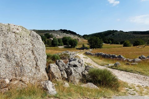 Hiking trail GR7 in L'Aubaret village