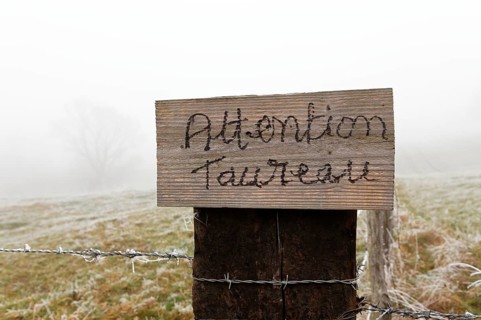 French warning sign