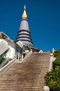 Phra Mahathat Naphamethinidon temple complex