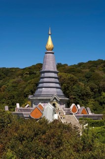 Phra Mahathat Naphamethinidon temple complex