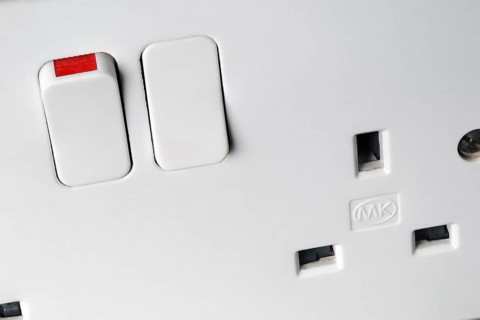 Plug socket