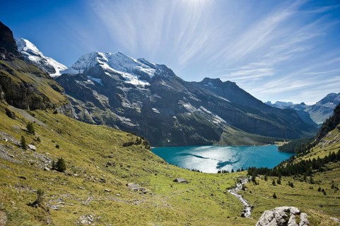 Oeschinensee lake