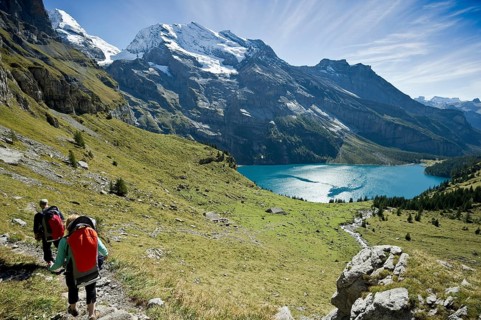Hikers at Oeschinensee