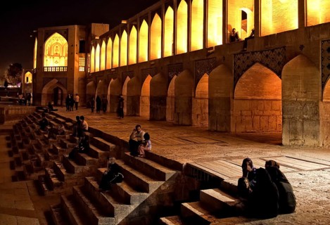 Siosepol or Bridge of 33 Arches
