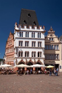 Main market square with Steipe
