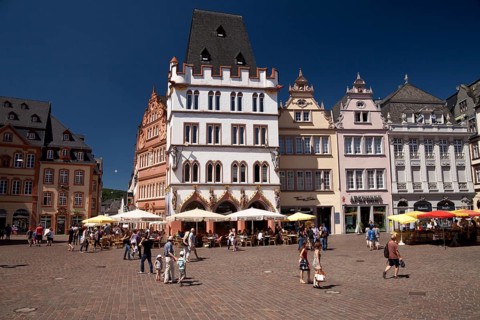 Main market square with Steipe