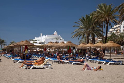 Busy beach