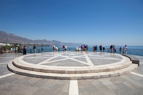 Tourists at the observation deck of Balcon de Europa
