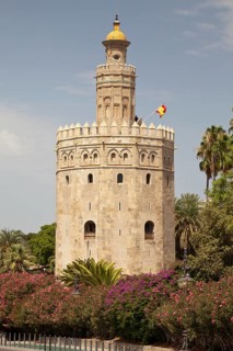 Torre del Oro tower