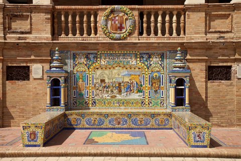 Tiled image and map of Barcelona in the Plaza de Espana