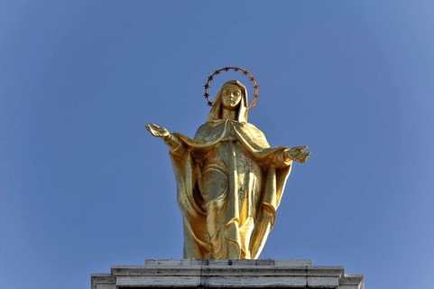 Figure on the church roof