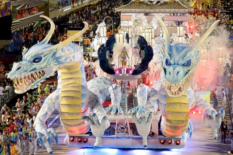 Allegorical float of the samba school Inocentes de Belford Rocho