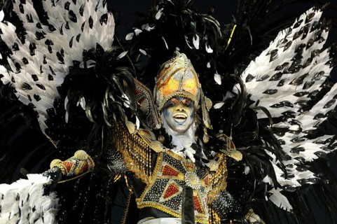 Samba dancer